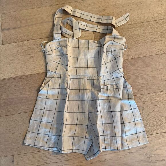 Revolve x Rumer Quinn play suit size large m3 - Picture 4 of 6